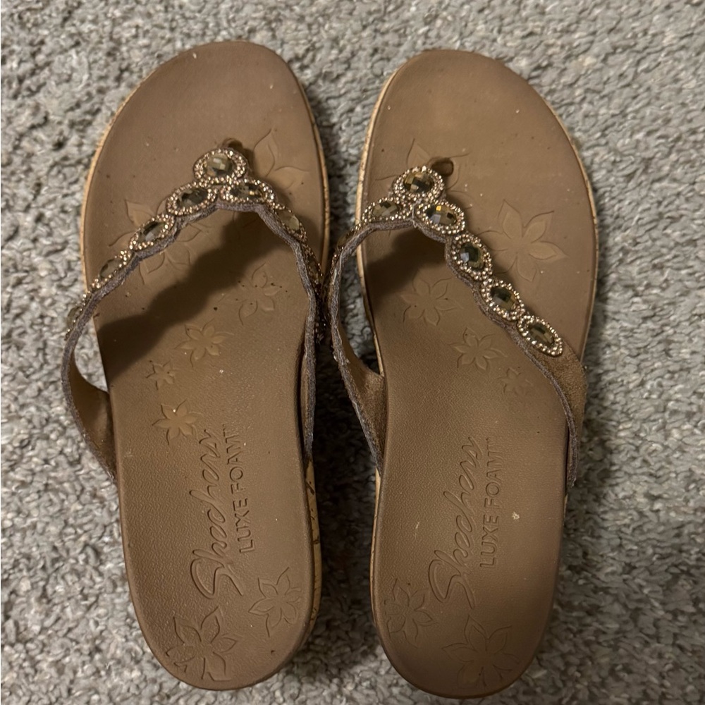 SKETCHERS LUXE FOAM Jeweled SANDALS Cork Heel SZ 8.5